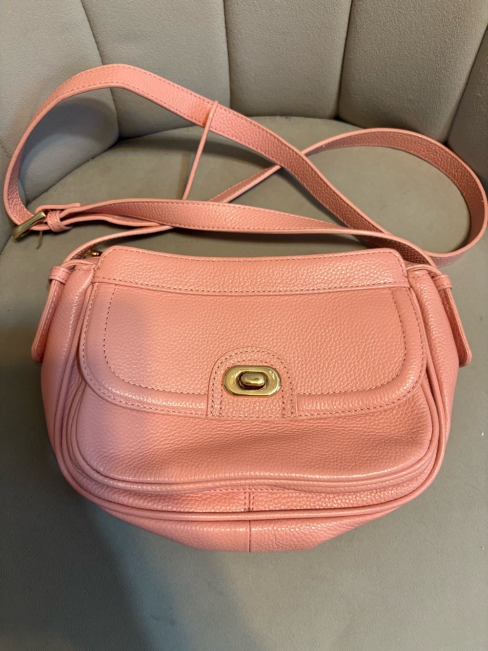 Ora Delphine Pink Pebbled Leather Crossbody
